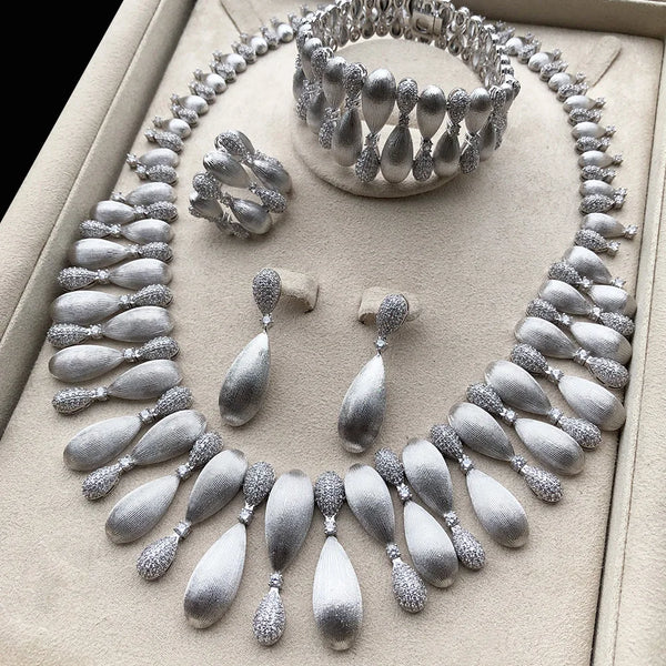 4- Pieces Luxury Pin Ball Jewellery set