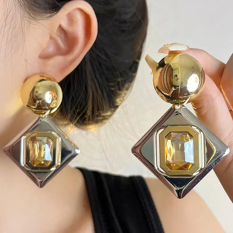 Phatbird Metal cool wind round exaggerated gold and silver earrings