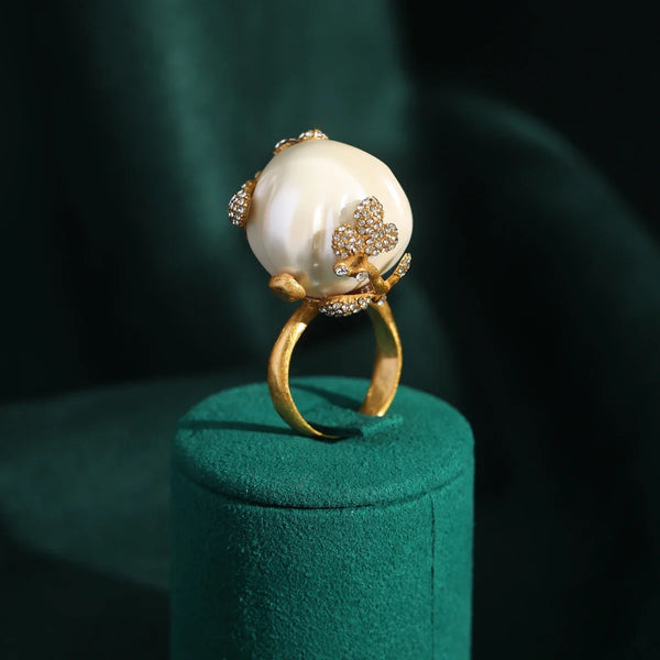 Phatbird Pearl Ring with Crystal Vine design