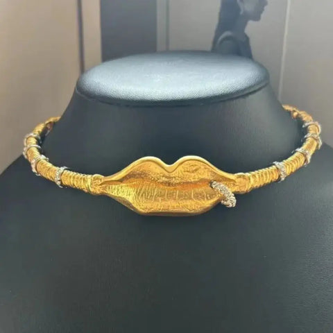 High-quality exquisite mouth collar Necklace