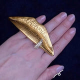 Unique Lips-Shaped Ring